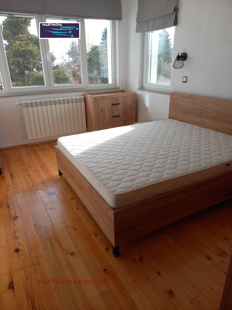 Издаје се  Кућа Софија , Бистрица , 320 м2 | 35162215 - слика [3]