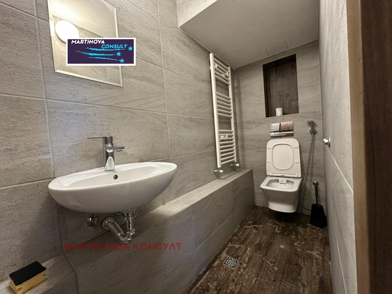 Издаје се  Кућа Софија , Бистрица , 320 м2 | 35162215 - слика [10]