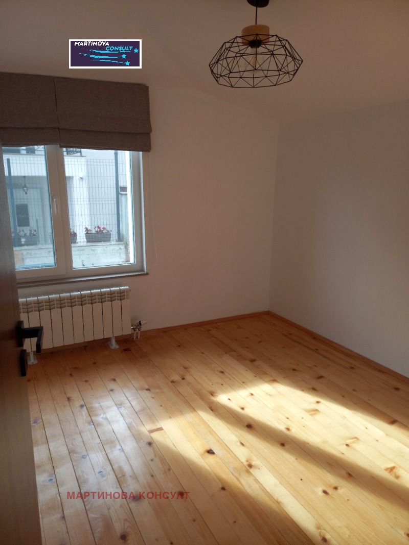 Издаје се  Кућа Софија , Бистрица , 320 м2 | 35162215 - слика [5]