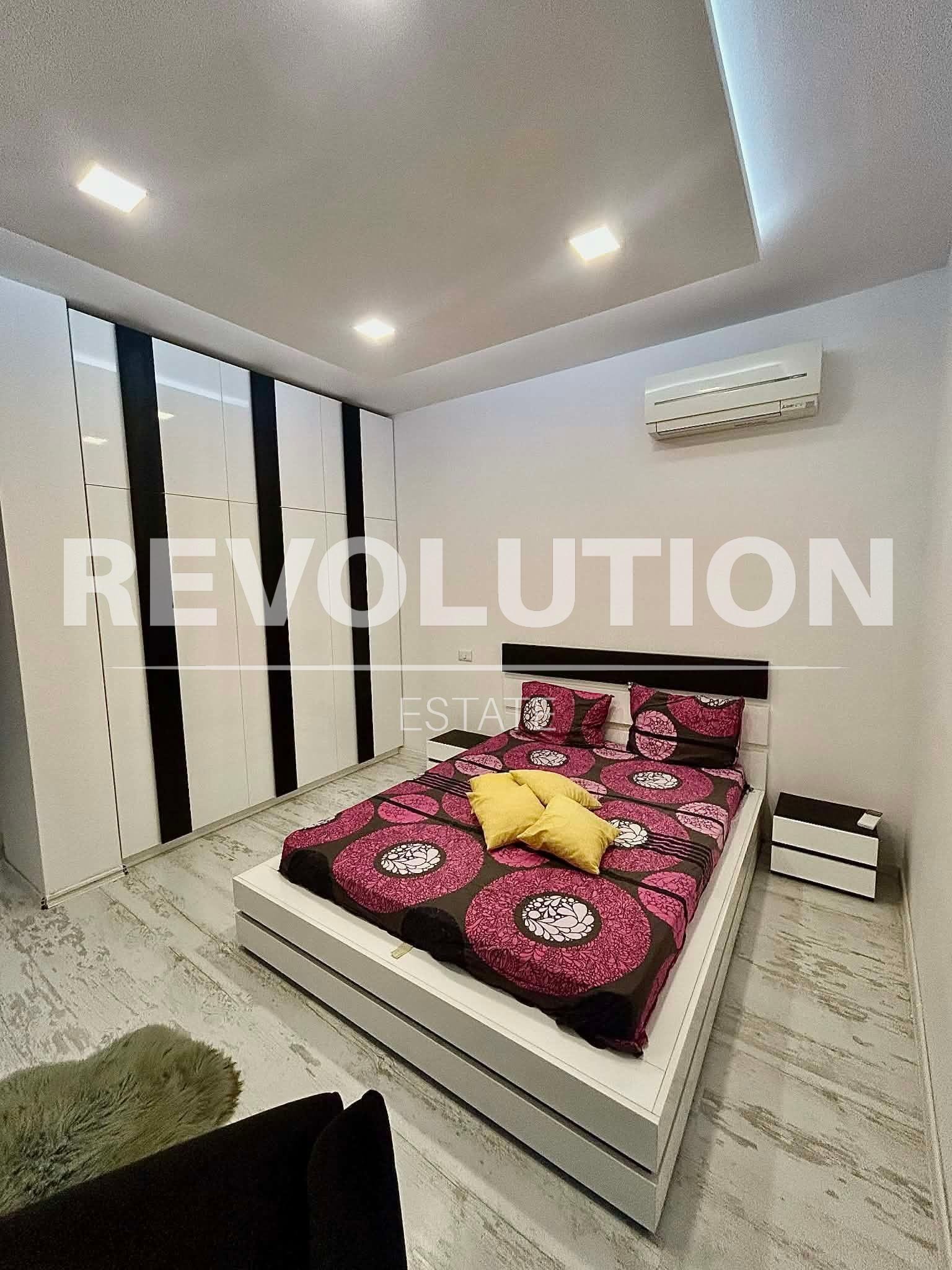 Дава под наем 3-СТАЕН, гр. Варна, Център, снимка 7 - Апартаменти - 54215712