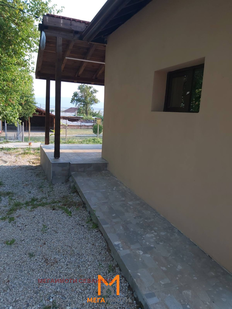 För uthyrning  Hus region Gabrovo , Sevlievo , 80 kvm | 29305170 - bild [2]