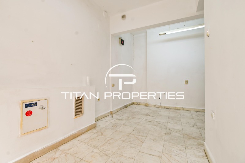 Издаје се  Схоп Софија , Центар , 30 м2 | 99746537 - слика [5]