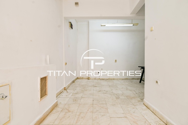 Издаје се  Схоп Софија , Центар , 30 м2 | 99746537 - слика [4]