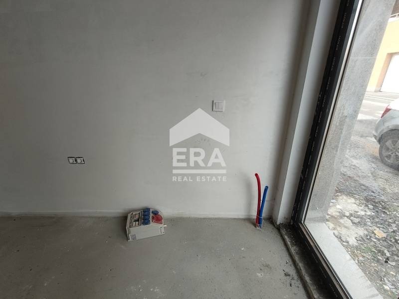 Дава под наем МАГАЗИН, гр. София, Надежда 1, снимка 4 - Магазини - 52642539