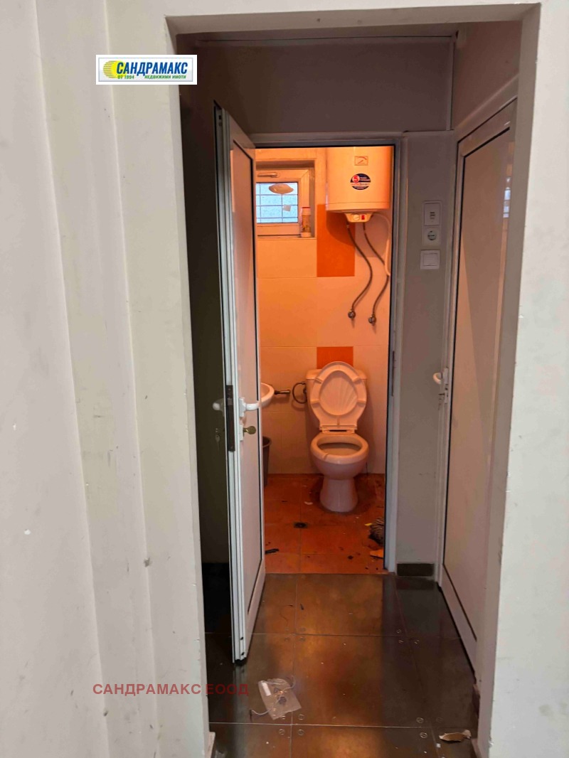 Дава под наем МАГАЗИН, гр. София, Център, снимка 8 - Магазини - 52798185