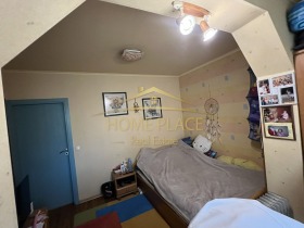 3-стаен град Варна, Лятно кино Тракия 6