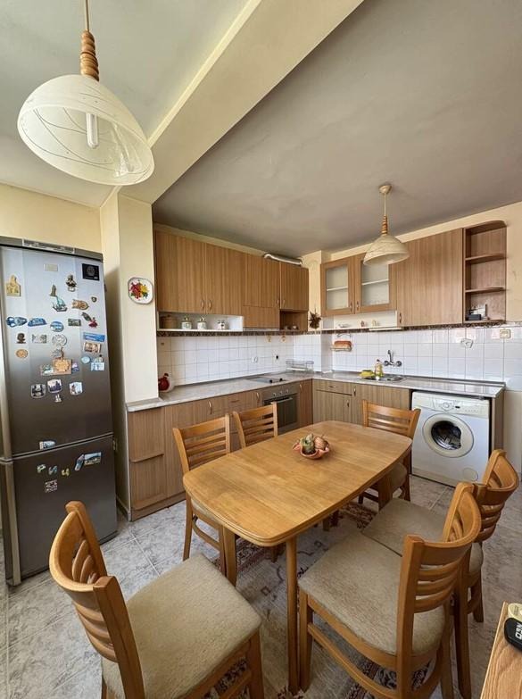 Vuokrattavana  1 makuuhuone Sofia , Hadži Dimitar , 78 neliömetriä | 70232562