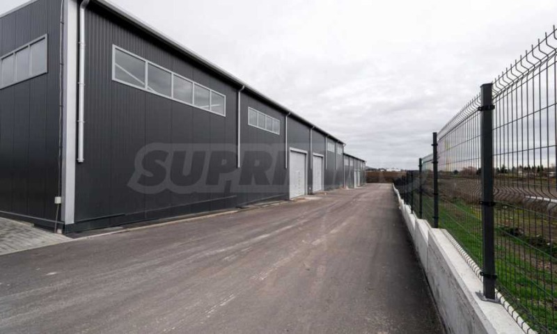 Дава под наем СКЛАД, гр. Варна, с. Тополи, снимка 5 - Складове - 53119580