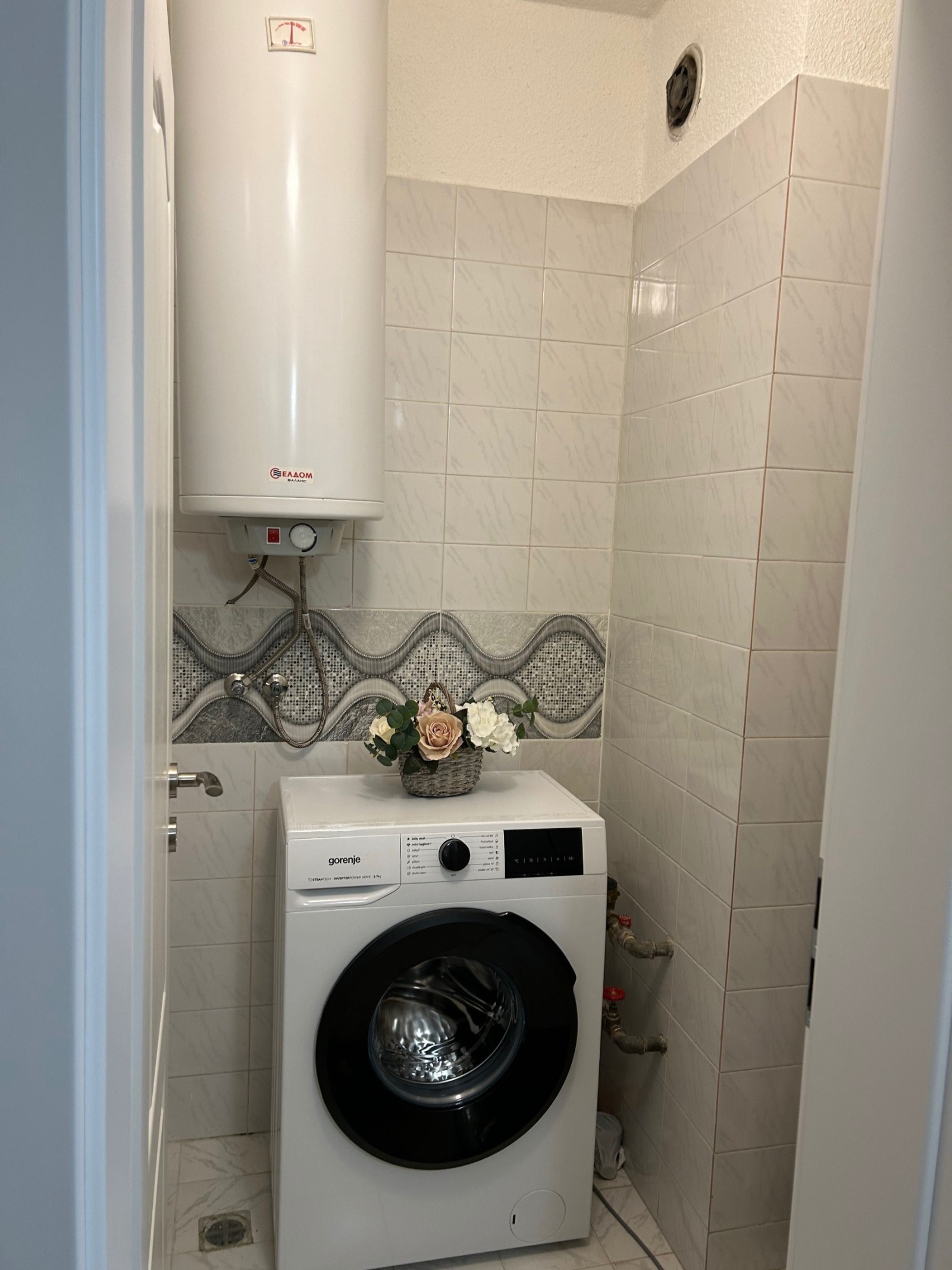 Дава под наем 3-СТАЕН, гр. София, Банишора, снимка 6 - Апартаменти - 54105190