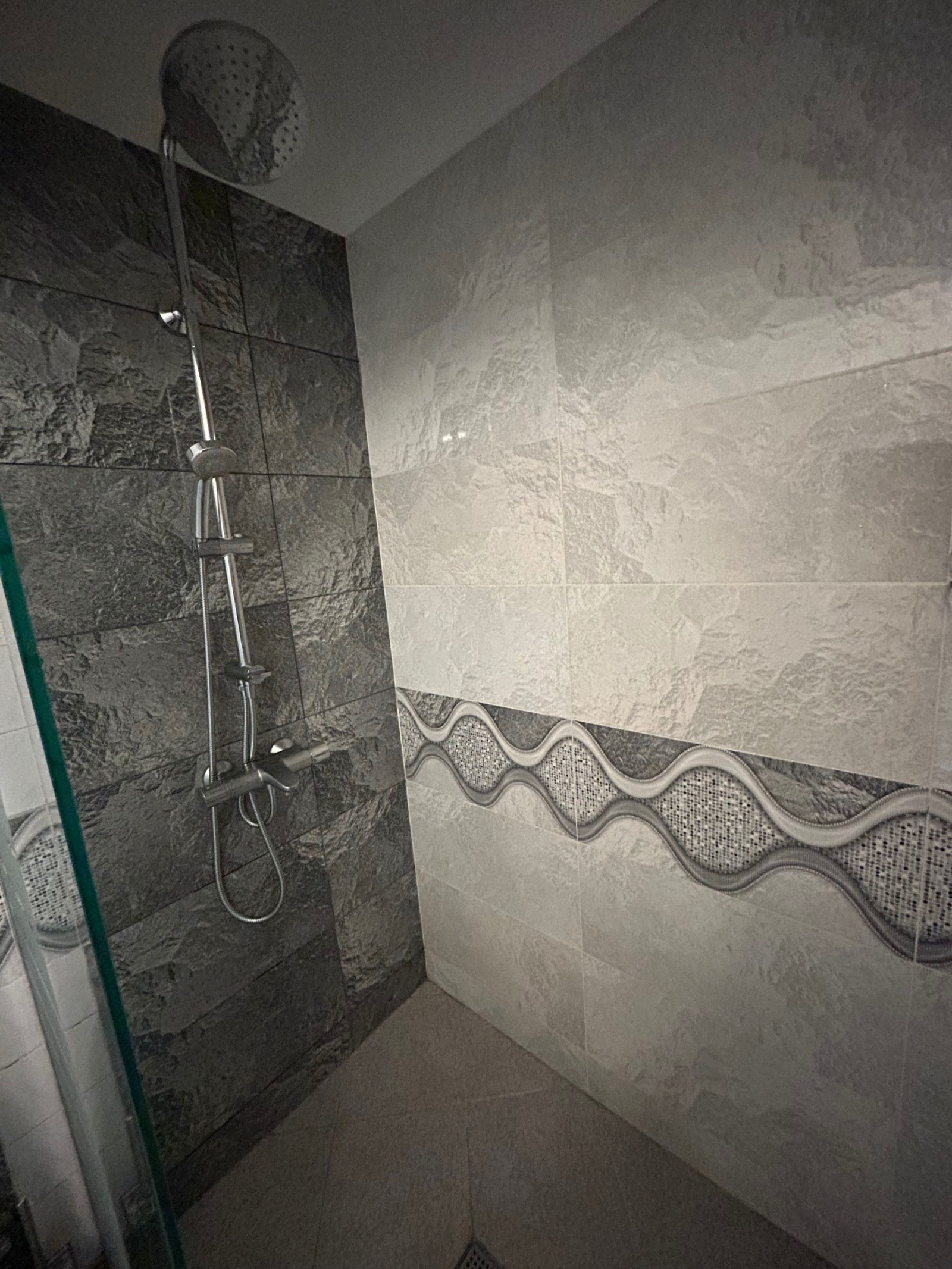 Дава под наем 3-СТАЕН, гр. София, Банишора, снимка 5 - Апартаменти - 54105190