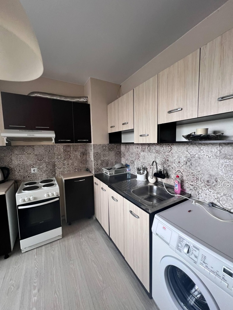 Zu vermieten  2 Schlafzimmer Sofia , Hadschi Dimitar , 99 qm | 95588099 - Bild [3]