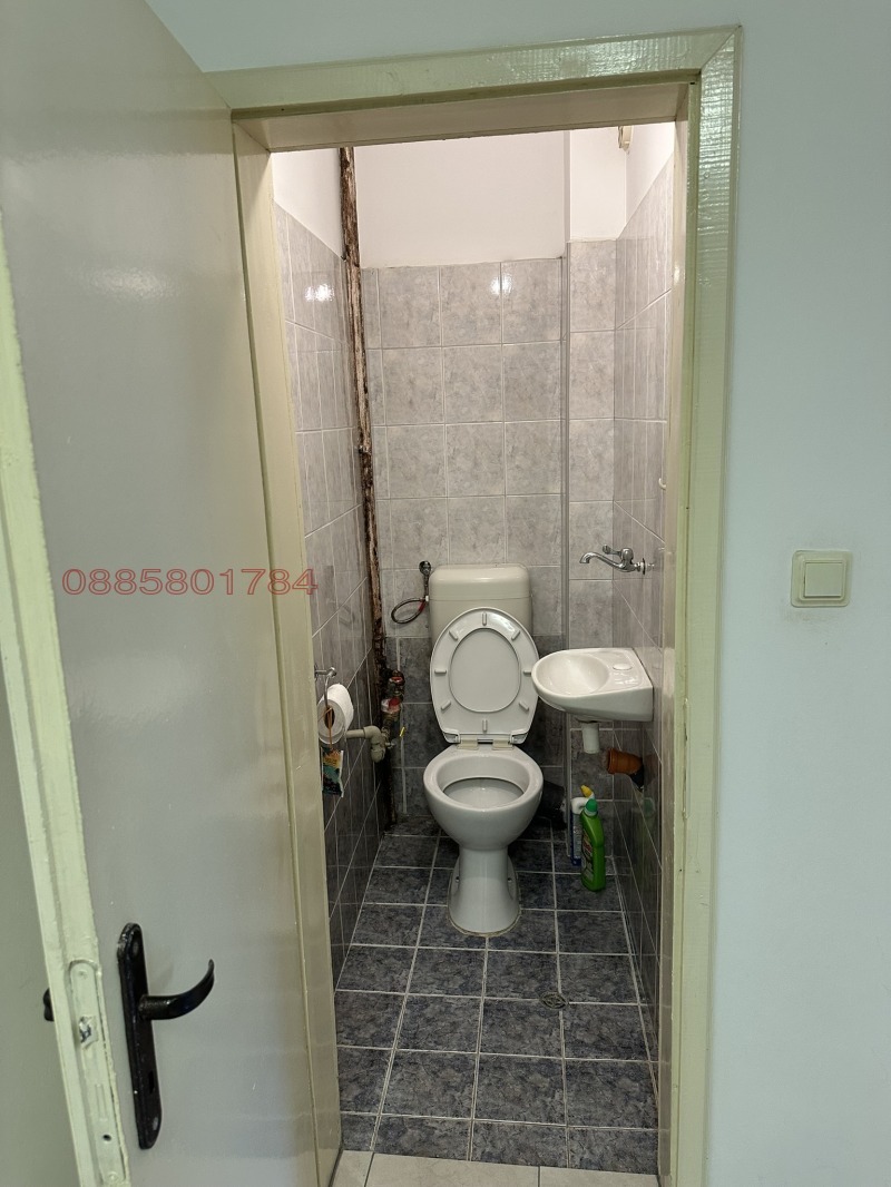 Издаје се  3 спаваће собе Русе , Центар , 85 м2 | 25632499 - слика [15]