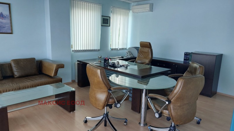 Da affittare  Negozio Plovdiv , Peshtersko shose , 1090 mq | 73933855 - Immagine [7]
