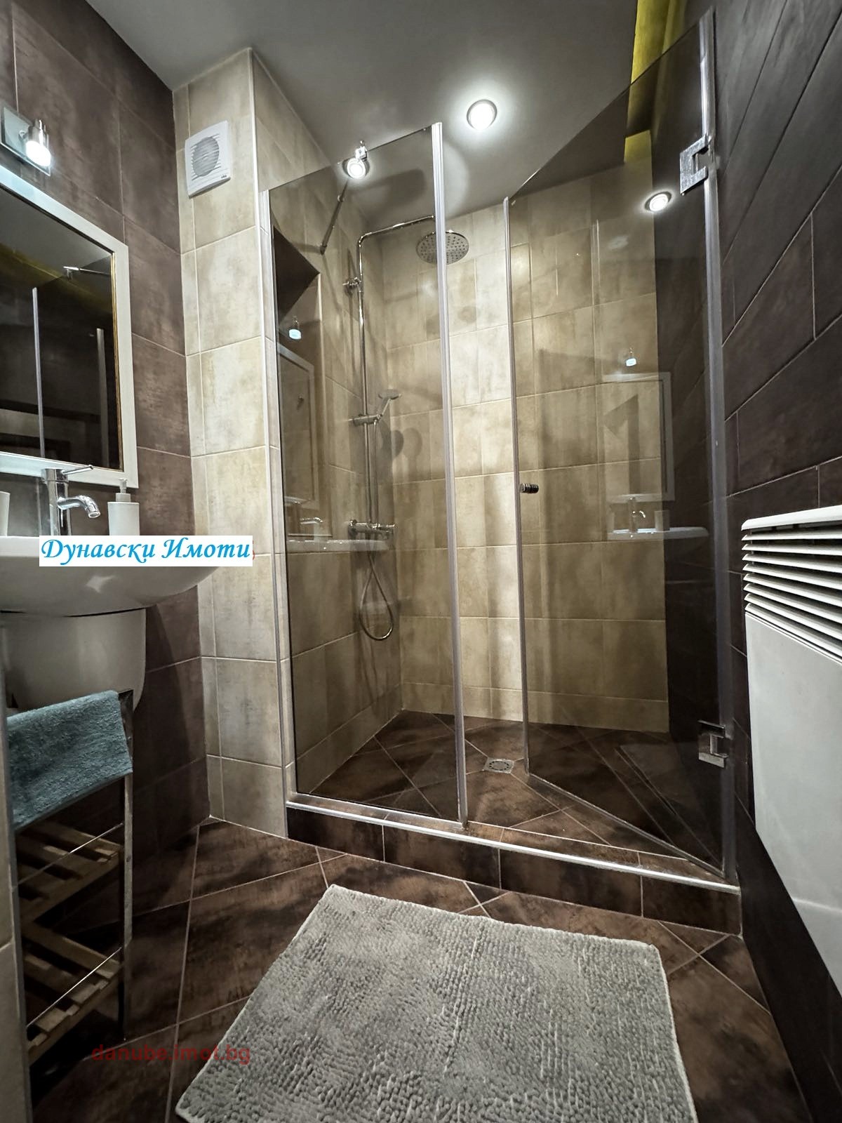 Дава под наем 3-СТАЕН, гр. Русе, Широк център, снимка 11 - Апартаменти - 53696251