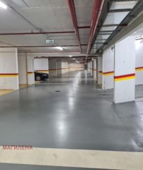 Дава под наем Гараж, Паркомясто, град Пловдив