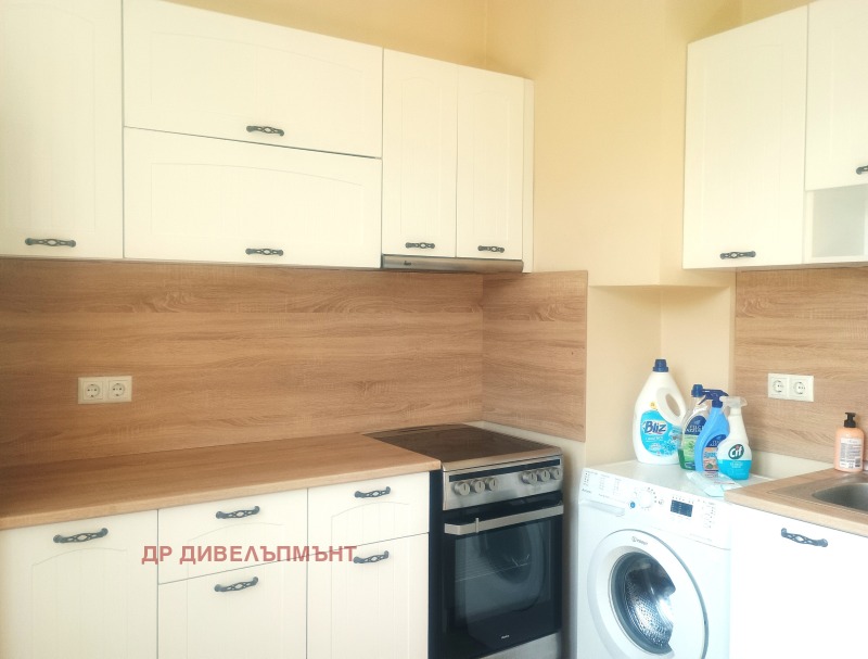 Do wynajęcia  1 sypialnia Sofia , Slawija , 60 mkw | 82444924
