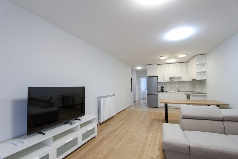 Дава под наем 3-СТАЕН, гр. София, Оборище