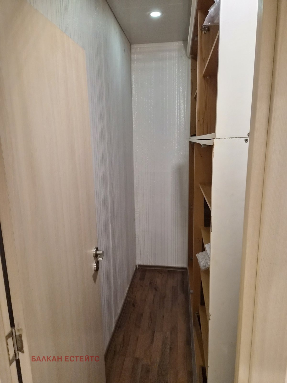 Дава под наем 2-СТАЕН, гр. Варна, Завод Дружба, снимка 13 - Апартаменти - 56248152