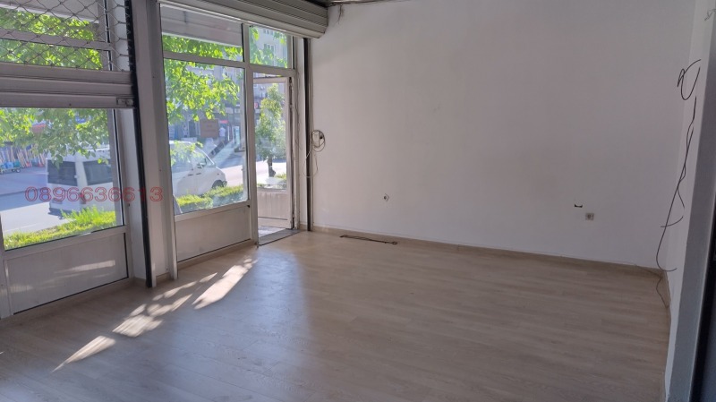 Дава под наем ОФИС, гр. Велико Търново, Център, снимка 5 - Офиси - 52603154