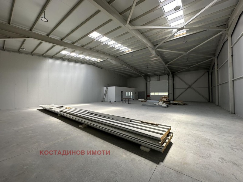 Дава под наем СКЛАД, гр. Пловдив, Индустриална зона - Юг, снимка 2 - Складове - 52543656