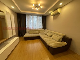 2 camere da letto Poligona, Sofia