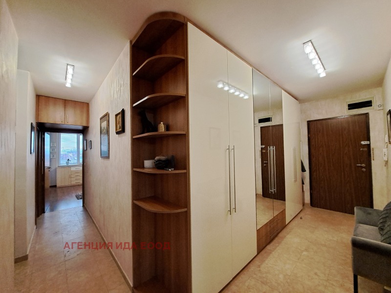 Дава под наем 3-СТАЕН, гр. София, Център, снимка 14 - Апартаменти - 53093150