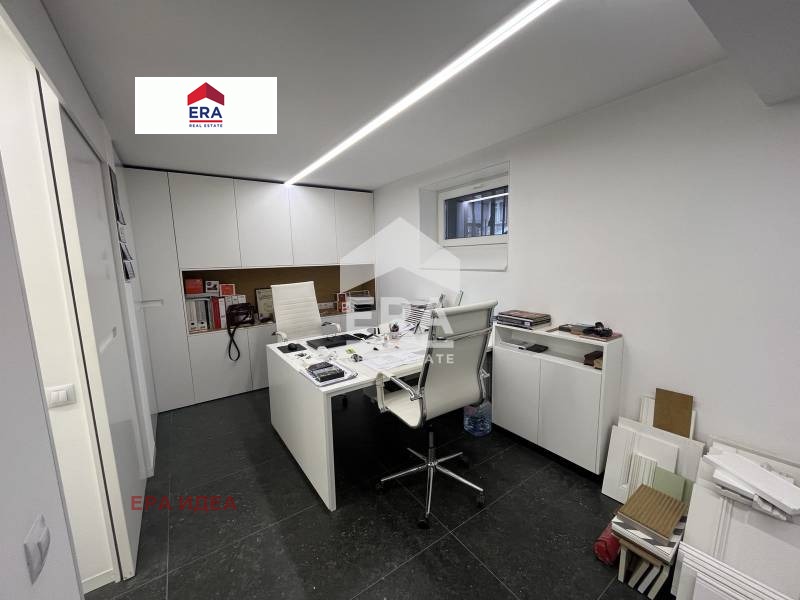Kiadó  Hivatal Sofia , Oborishte , 32 négyzetméter | 10236173 - kép [3]