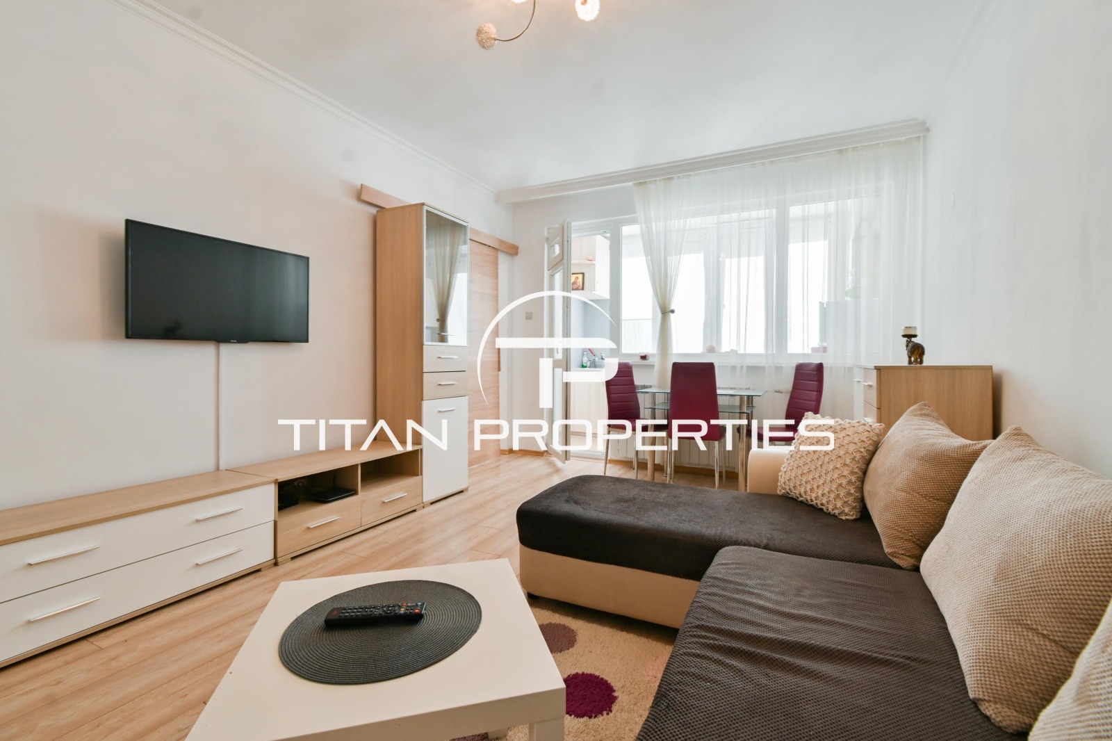 Дава под наем 2-СТАЕН, гр. София, Център, снимка 2 - Апартаменти - 50173649