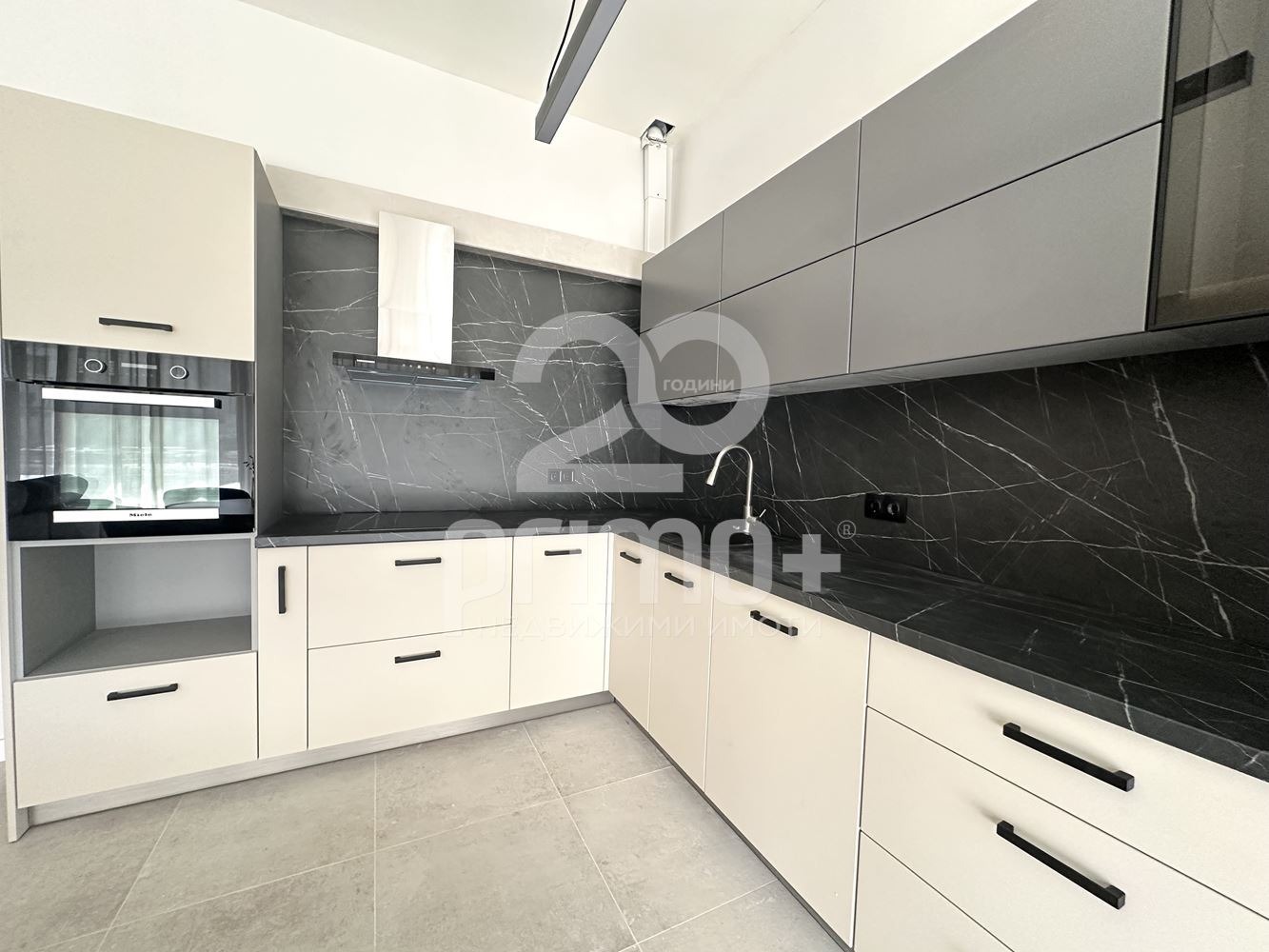 Дава под наем 3-СТАЕН, гр. София, Кръстова вада, снимка 2 - Апартаменти - 53910832