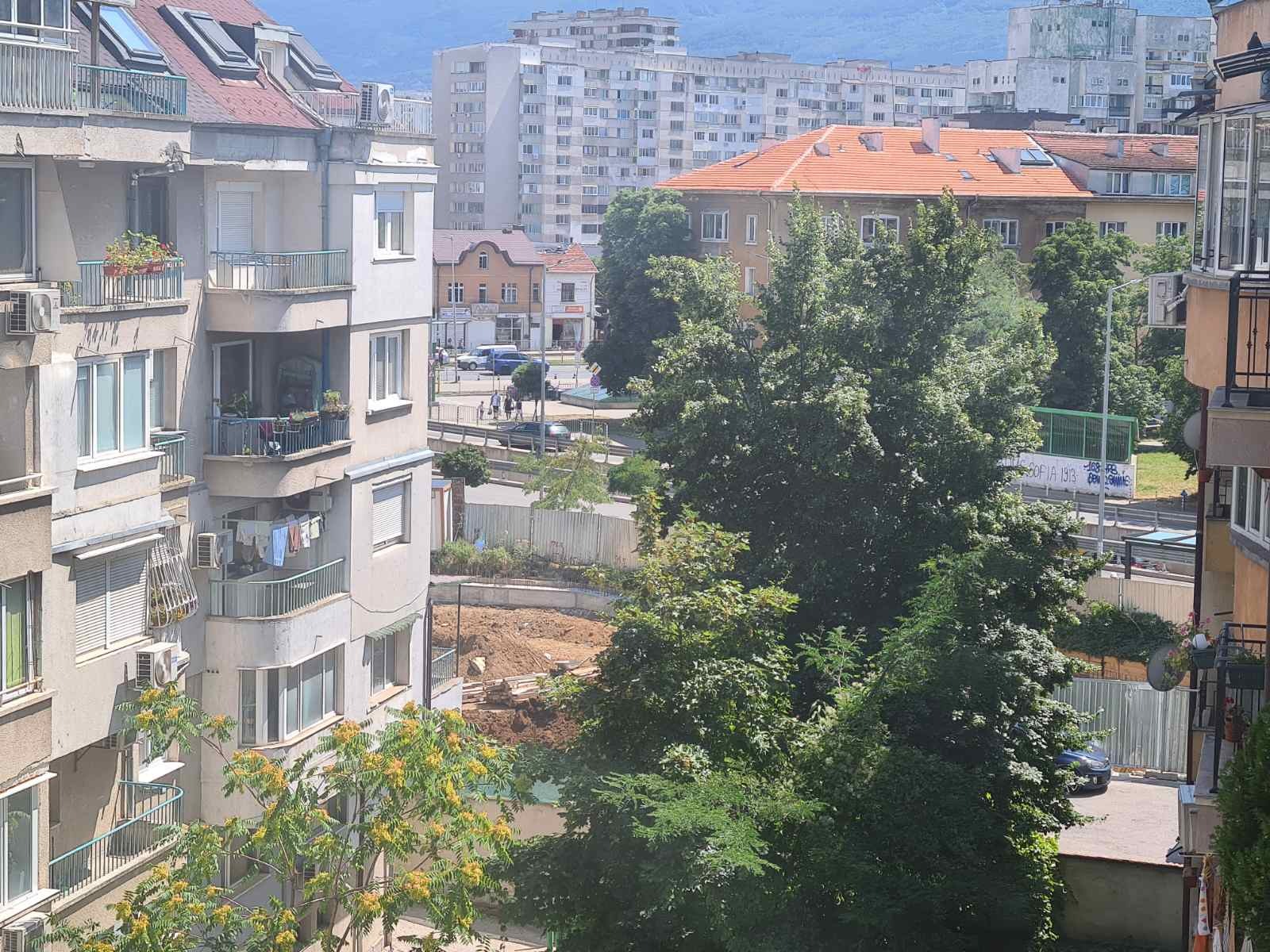 Дава под наем 4-СТАЕН, гр. София, Лагера, снимка 12 - Апартаменти - 55540939