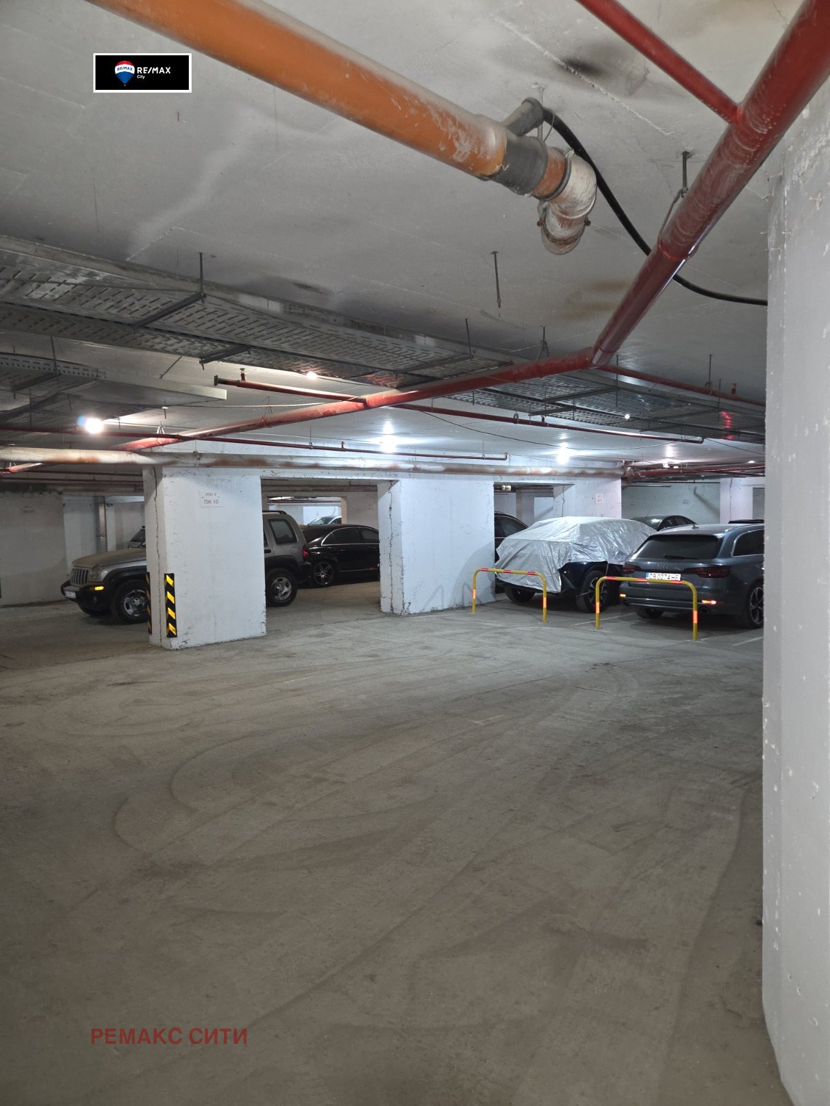 Дава под наем ГАРАЖ, ПАРКОМЯСТО, гр. София, Люлин 2, снимка 3 - Гаражи и паркоместа - 54215926