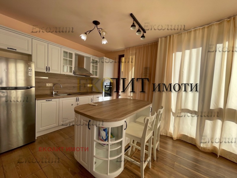 Do wynajęcia  3 sypialnie Sofia , Reduta , 163 mkw | 27364541 - obraz [2]