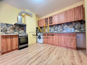 2 bedroom Vazrazhdane, Burgas 12