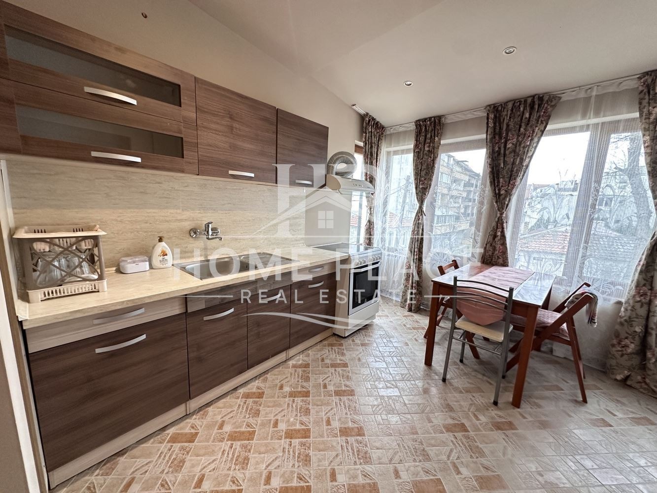 Дава под наем 3-СТАЕН, гр. Варна, Колхозен пазар, снимка 3 - Апартаменти - 53764575