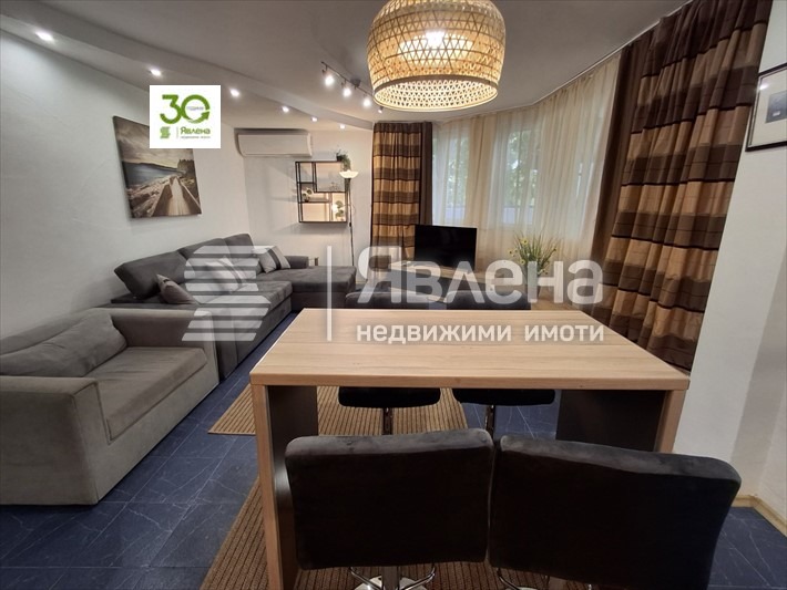 Дава под наем  3-стаен град Варна , Базар Левски , 120 кв.м | 63599115