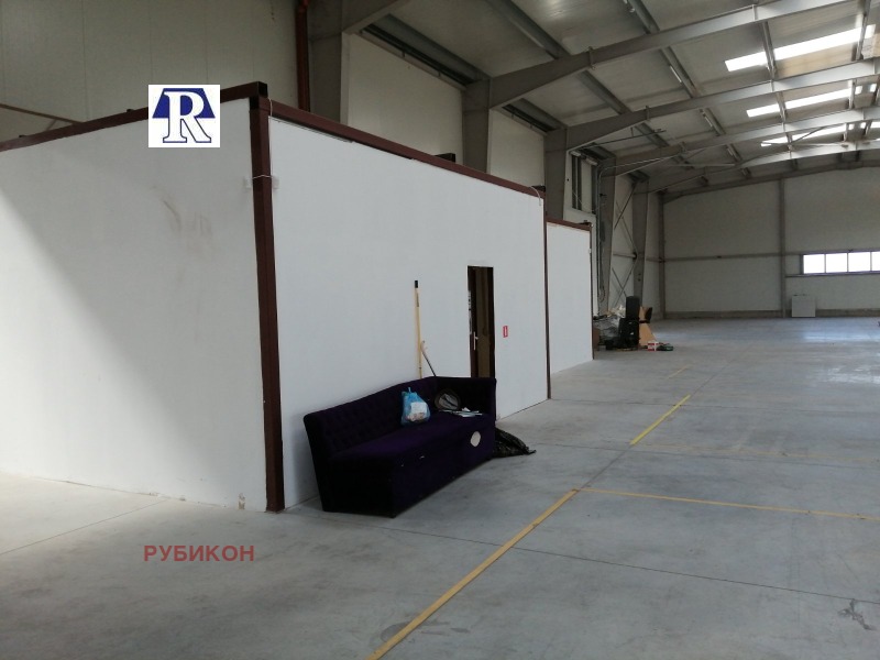 Para alugar  Armazenar Plovdiv , Industrialna zona - Sever , 2600 m² | 11747141 - imagem [7]