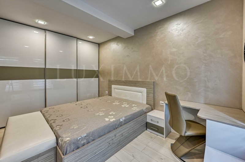 Kiralık  1 yatak odası Sofia , Centar , 78 metrekare | 89253166 - görüntü [13]