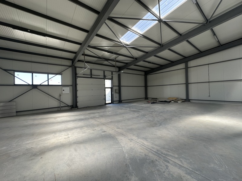 Дава под наем СКЛАД, гр. Шумен, Тракия, снимка 2 - Складове - 53163108