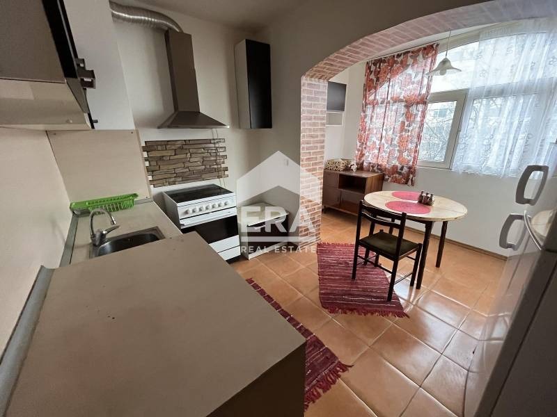 Издаје се  1 спаваћа соба Варна , Центар , 45 м2 | 33159816 - слика [3]