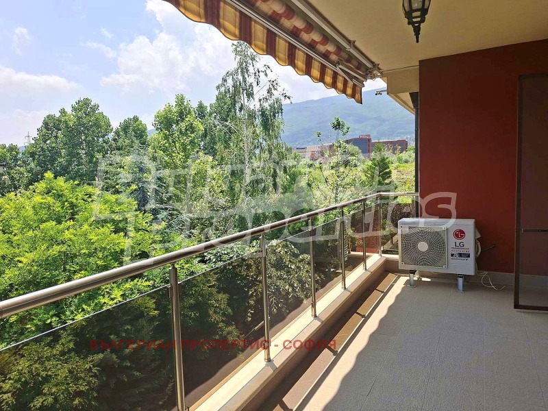 Издаје се  2 спаваће собе Софија , Витоша , 145 м2 | 48077647 - слика [8]