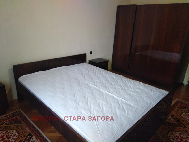 Дава под наем 4-СТАЕН, гр. Стара Загора, Център, снимка 2 - Апартаменти - 54384923