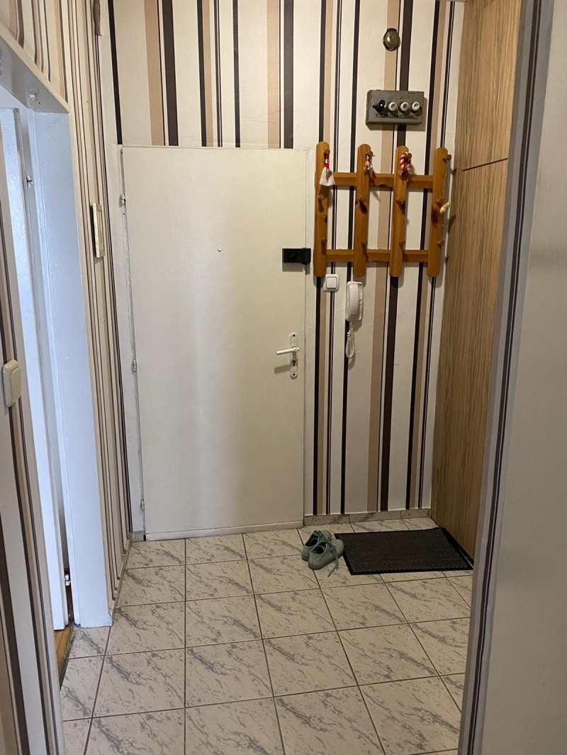 Zu vermieten  1 Schlafzimmer Sofia , Mladost 4 , 48 qm | 68752358 - Bild [4]
