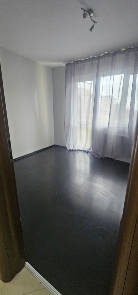 ���� ��� ���� 3-����� | Imot.bg � ����� ������ 6