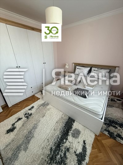 Дава под наем 3-СТАЕН, гр. Варна, ВИНС-Червен площад