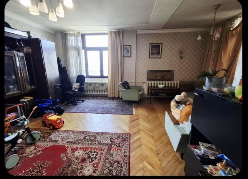Дава под наем  2-стаен град София , Света Троица , 78 кв.м | 81719111 - изображение [7]
