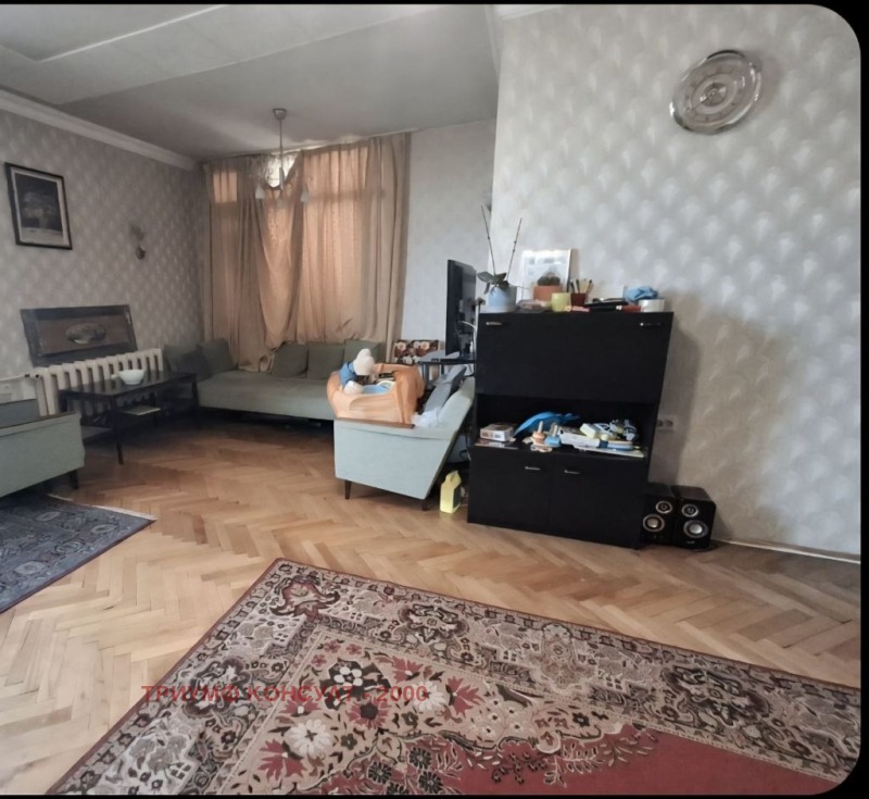 Дава под наем  2-стаен град София , Света Троица , 78 кв.м | 81719111 - изображение [8]