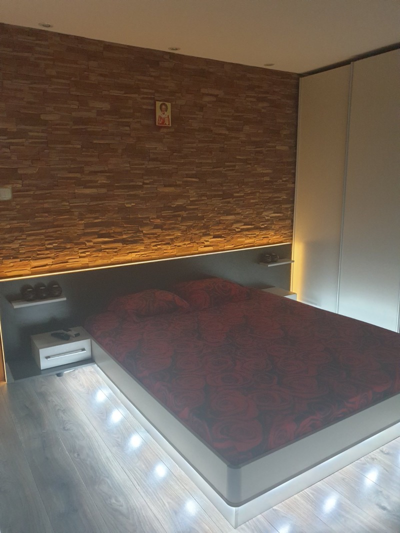 Дава под наем  3-стаен град Плевен , Широк център , 75 кв.м | 45776202 - изображение [11]