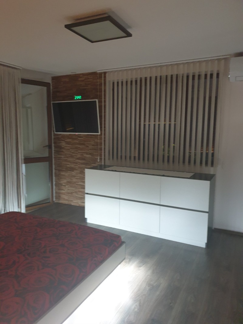 Дава под наем  3-стаен град Плевен , Широк център , 75 кв.м | 45776202 - изображение [9]