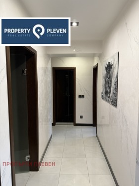 2 quartos Idealen centar, Pleven 11
