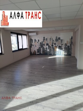 Офиси под наем в град Варна, Западна промишлена зона - изображение 18 